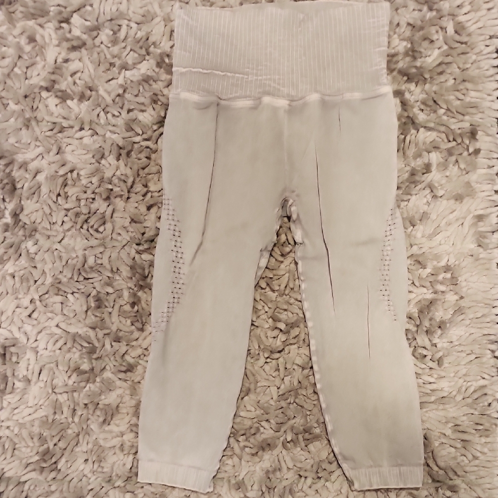 Free People Movement Good Karma Capri In Silver